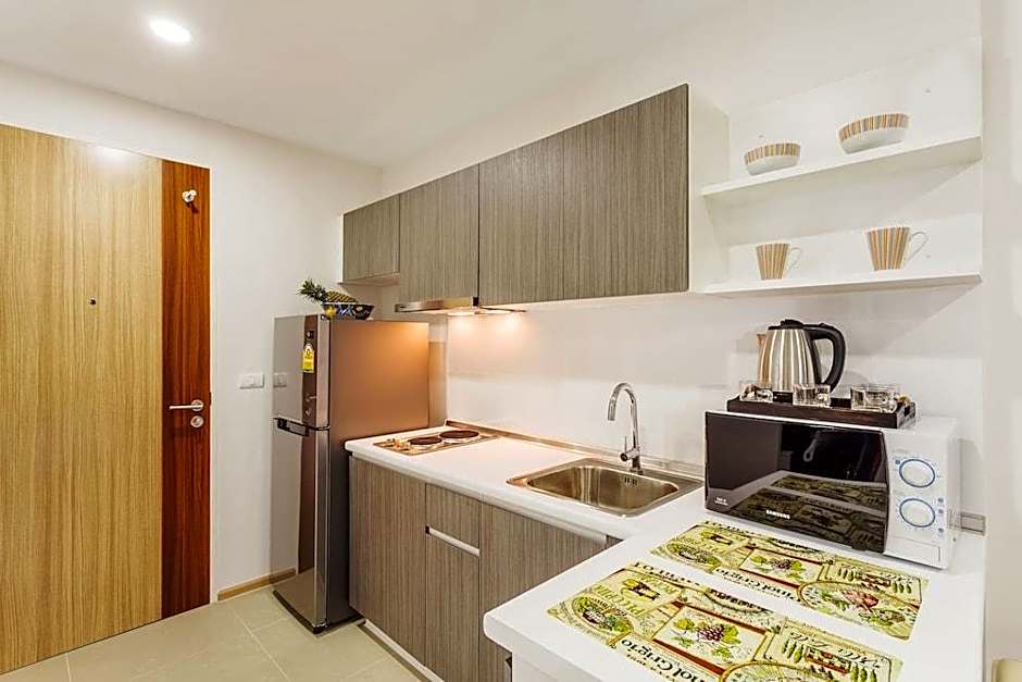 Ozone Condotel Kata Beach by Alpina