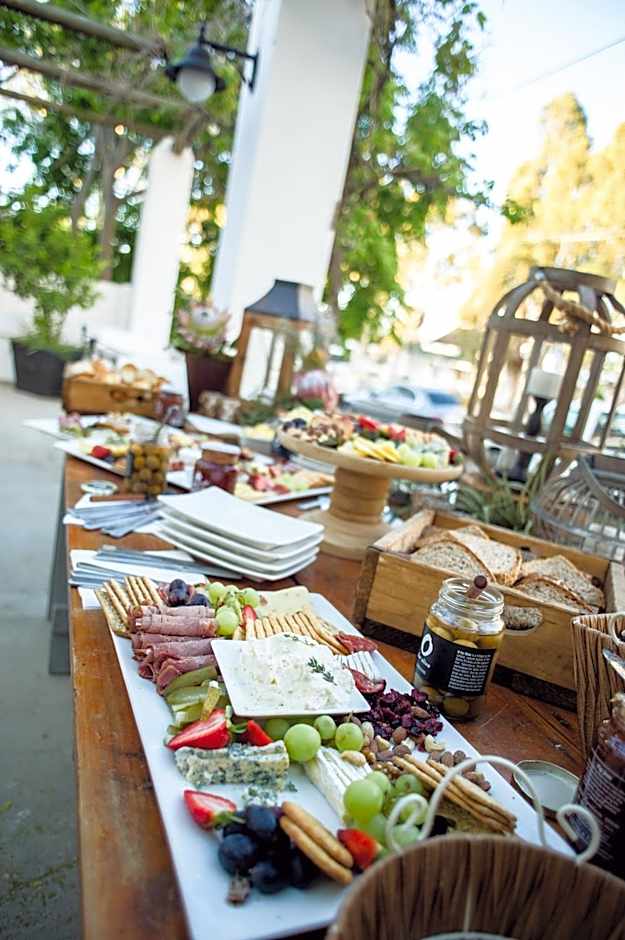 Swartberg Hotel, Cork Tree Collection