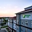 Holiday Inn Hotel & Suites Madison West - Middleton By IHG