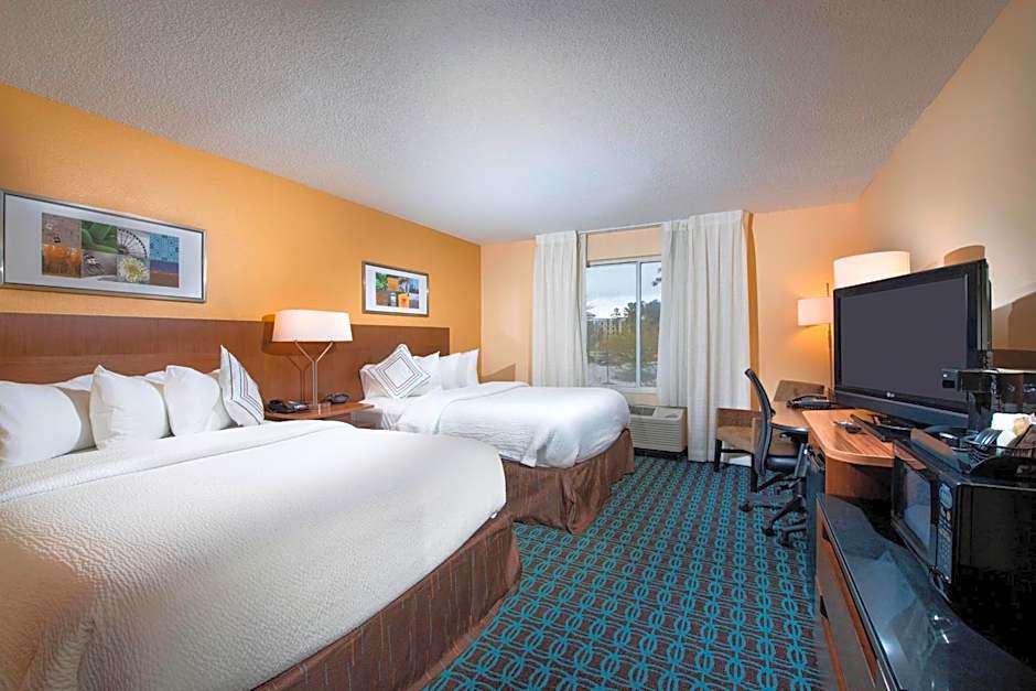 Fairfield Inn & Suites by Marriott Charleston North/University Area