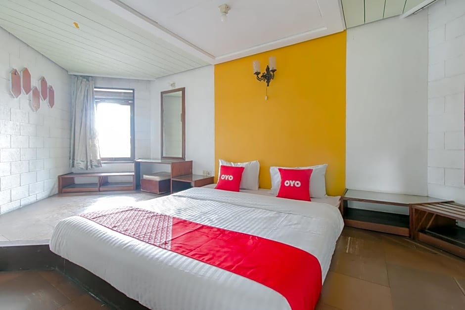OYO 1996 Koneng Hotel