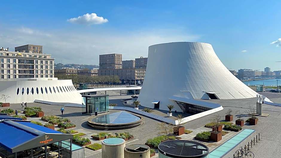 L'Escale Appartements et Suites en bord de Mer