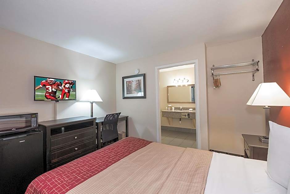 Red Roof Inn Mobile - Midtown
