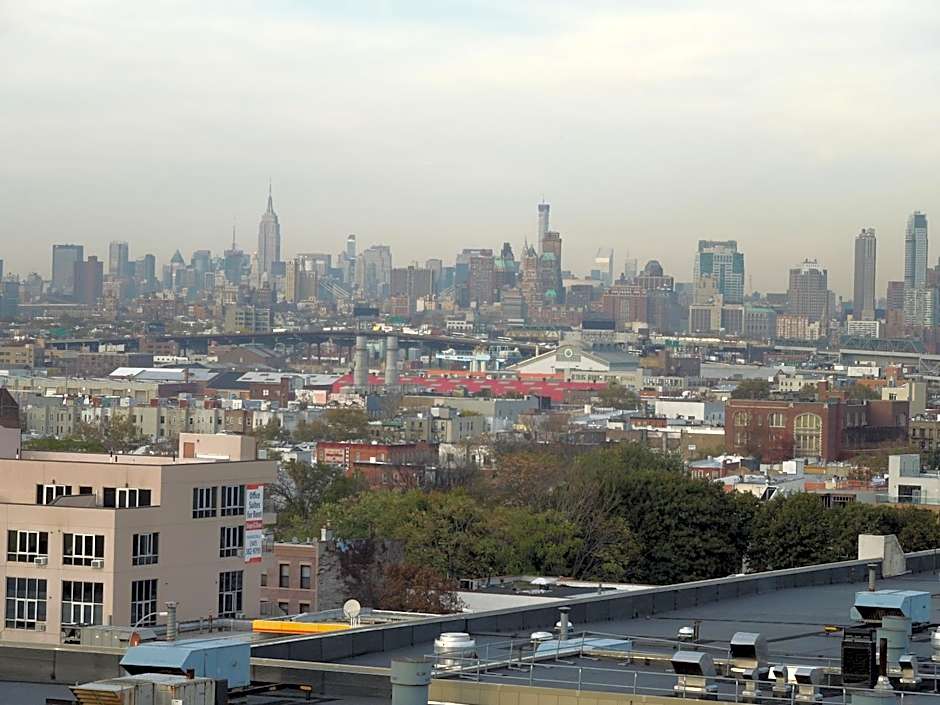 The Vue Express @ 39th Street