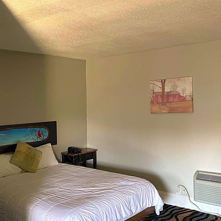 Country Town N' Suites