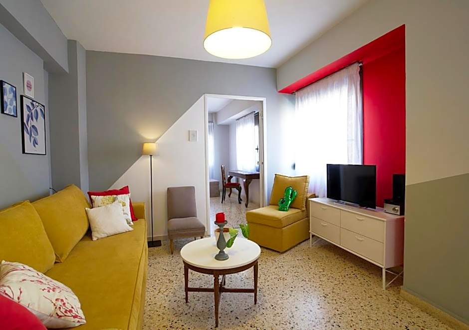 Live in Athens, PSYRRI Meet Me Here Apartments