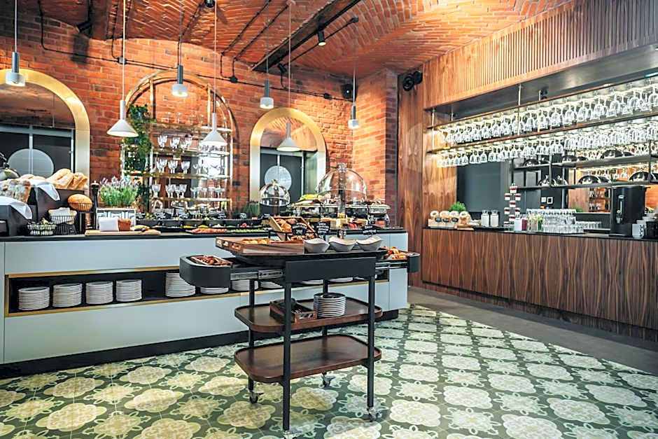 Hotel Altus Palace - Destigo Hotels