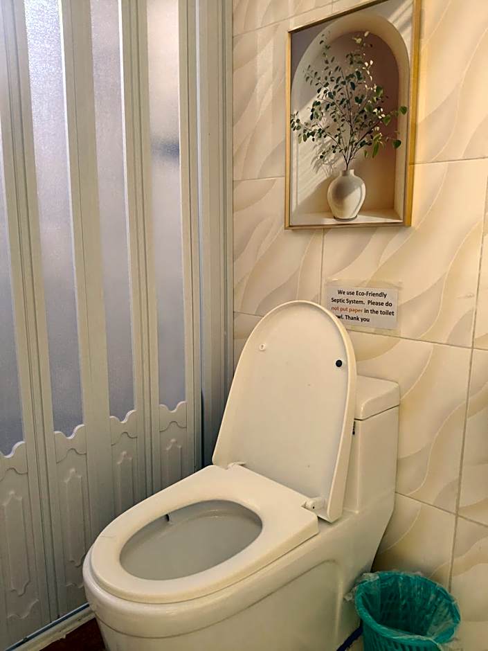 Speed 8 Inn Moalboal