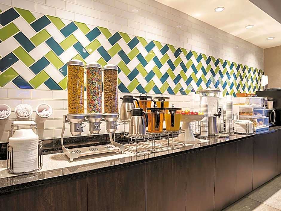 La Quinta Inn & Suites by Wyndham Phoenix Chandler