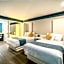 Aspire Inn Studios & Spas
