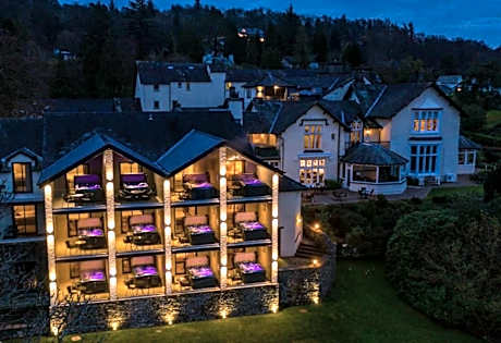 Lakes Hotel & Spa