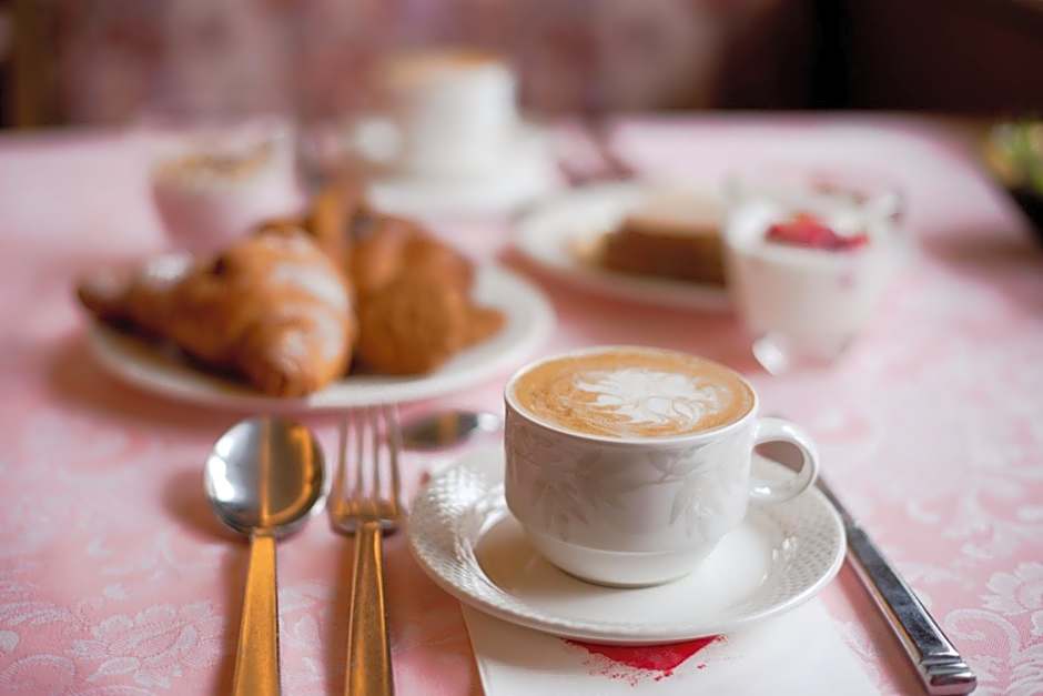 Hotel Garni Rin Da Rin