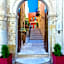 Casa Moazzo Suites and Apartments