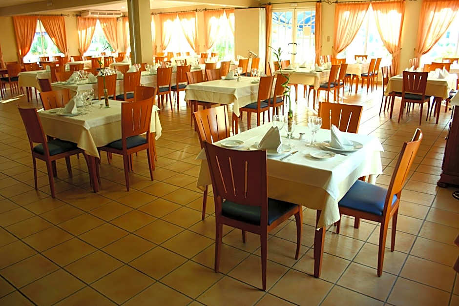 Hotel Ayamontino
