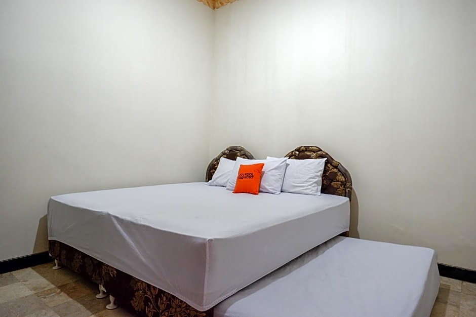 KoolKost near Kawasan Simpang Lima Semarang