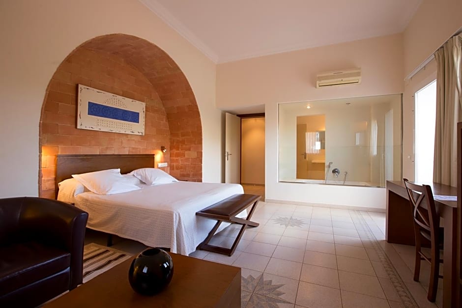 Hotel Cal Naudi