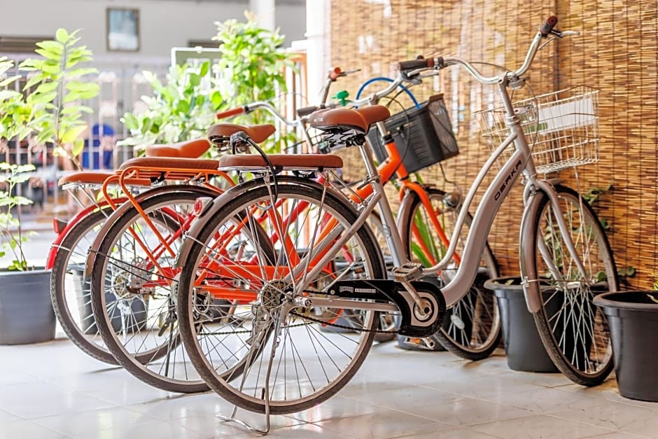 Baan Mee Suk Ayutthaya