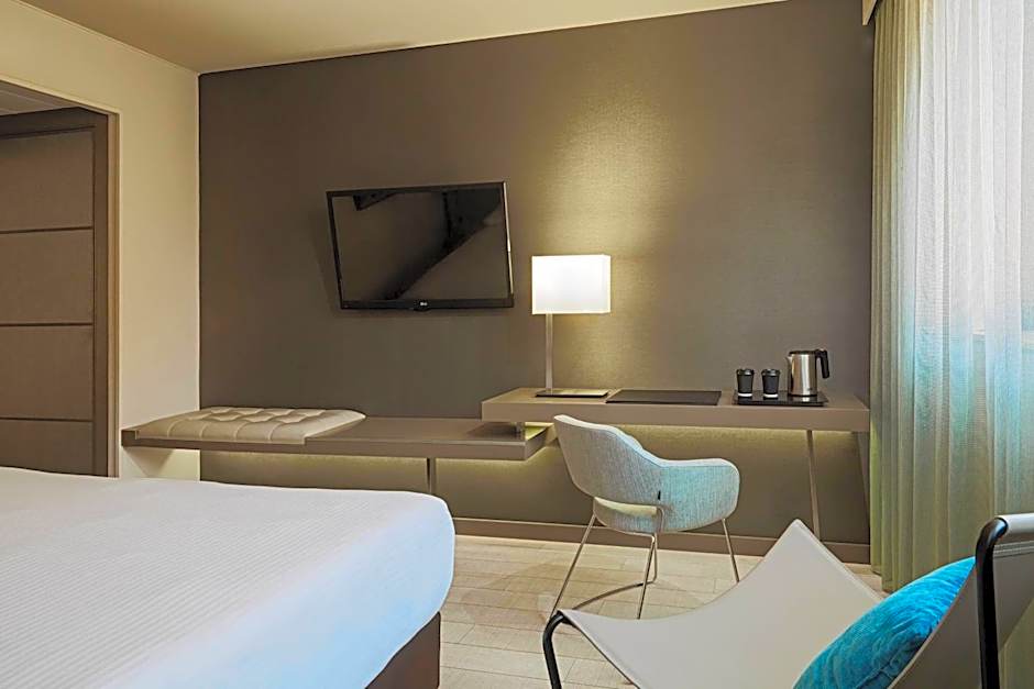 AC Hotel by Marriott Nice