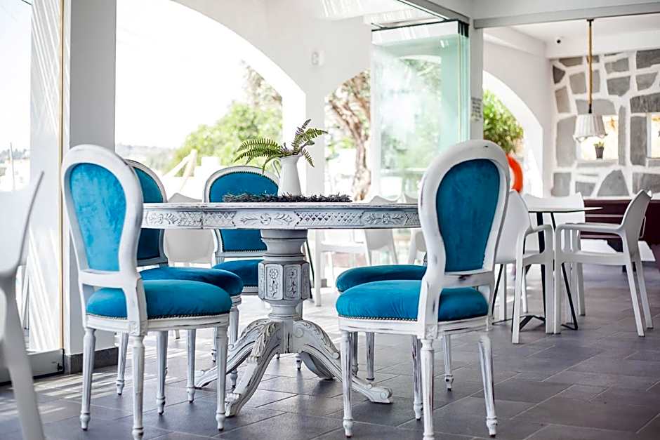 Malibu Boutique Studios & Bungalows