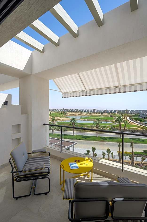 The G Einbay Golf Resort