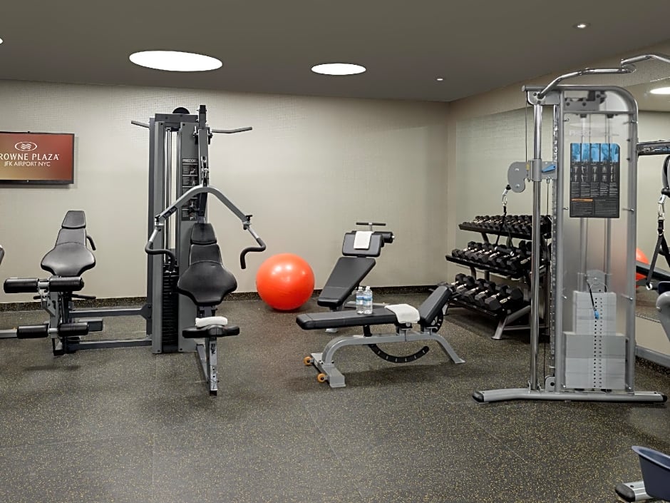 Crowne Plaza JFK Airport New York City, an IHG Hotel
