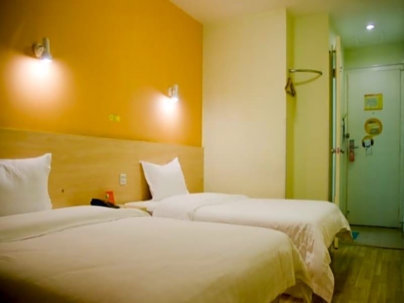 7Days Inn Guangzhou Zengcheng Gualv Square – Guangzhou (Canton), IA