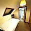 Little Foxes Hotel & Gatwick Airport Parking