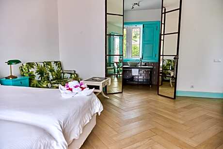 Studio with Sea View