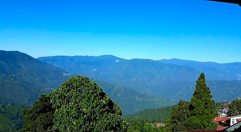 Goroomgo Smriya Homestay Darjeeling