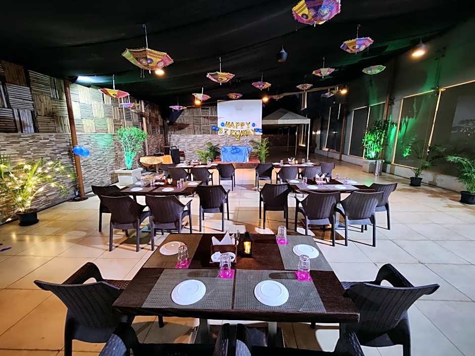 Regenta Central Grand Exotica