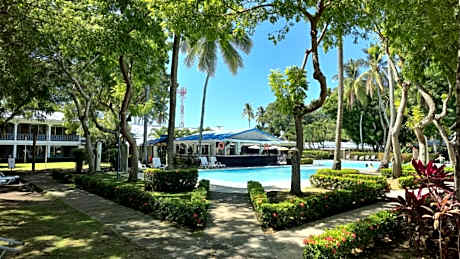 Puerto Azul Resort & Club Nautico