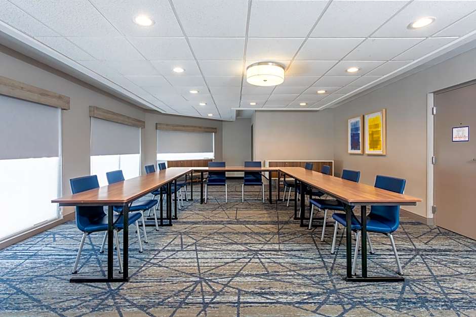 Holiday Inn Express Hotel Clearwater East - ICOT Center By IHG