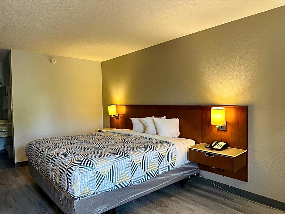 Motel 6 Forrest City AR