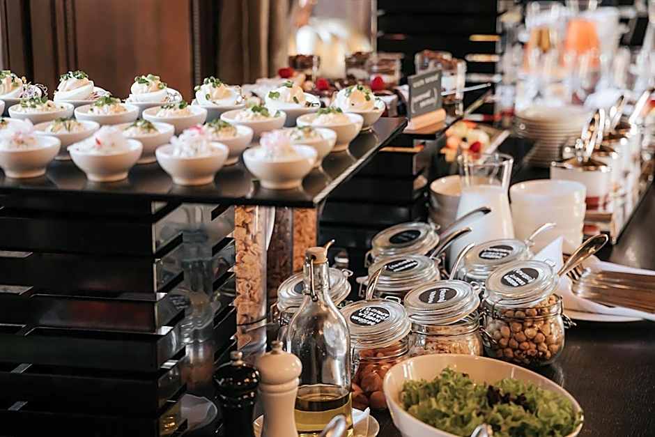 Platinum Palace Boutique Hotel