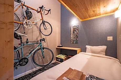 Twin Room with Shared Bathroom