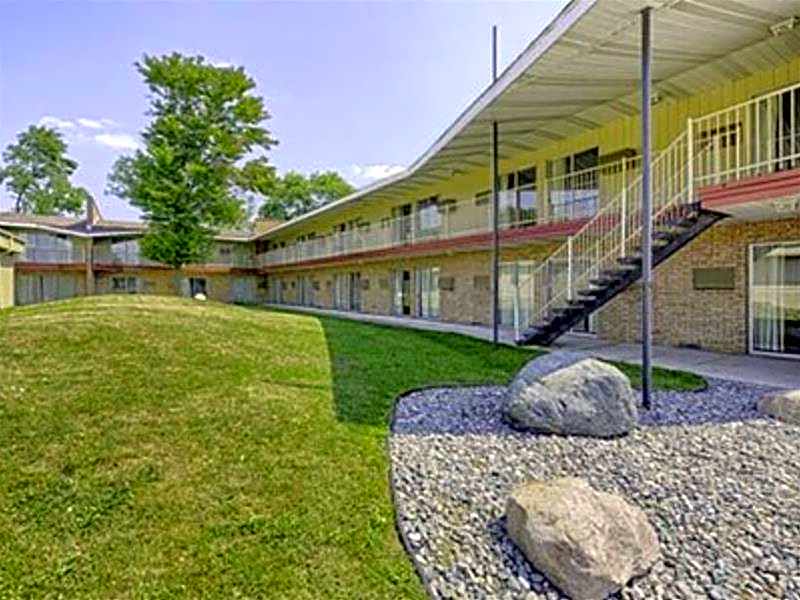 Econo Lodge Central