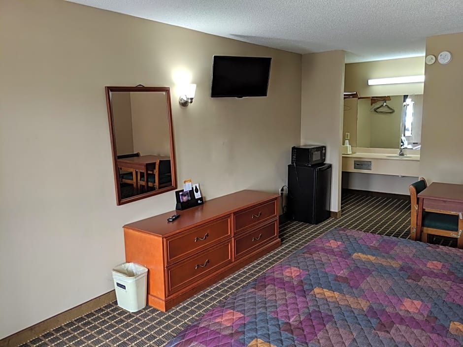 Economy Inn Express