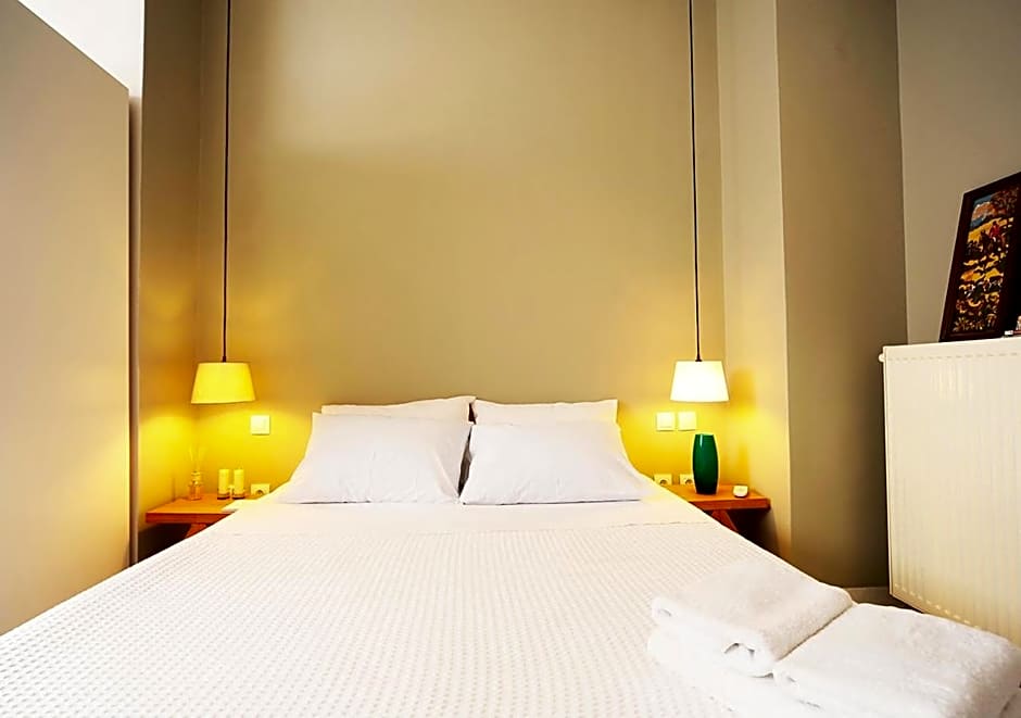 Live in Athens, PSYRRI Central Apartments