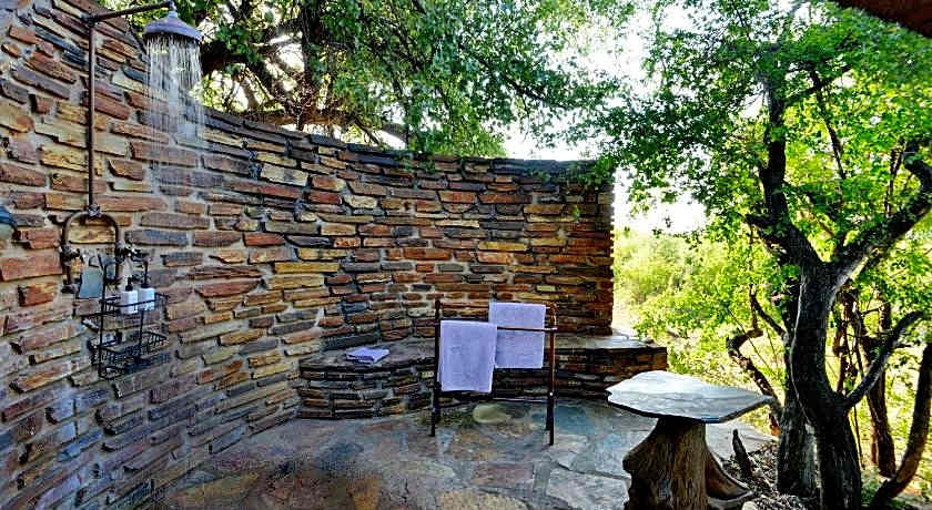 Motswiri Private Safari Lodge