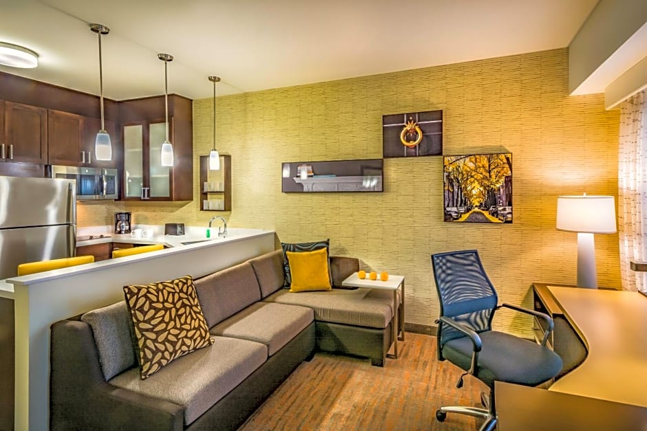 Residence Inn by Marriott Savannah Airport