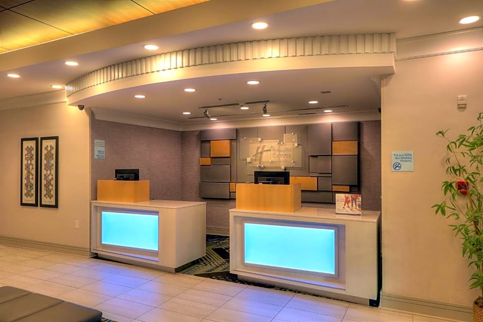 Holiday Inn Express Hotel & Suites Mobile Saraland By IHG