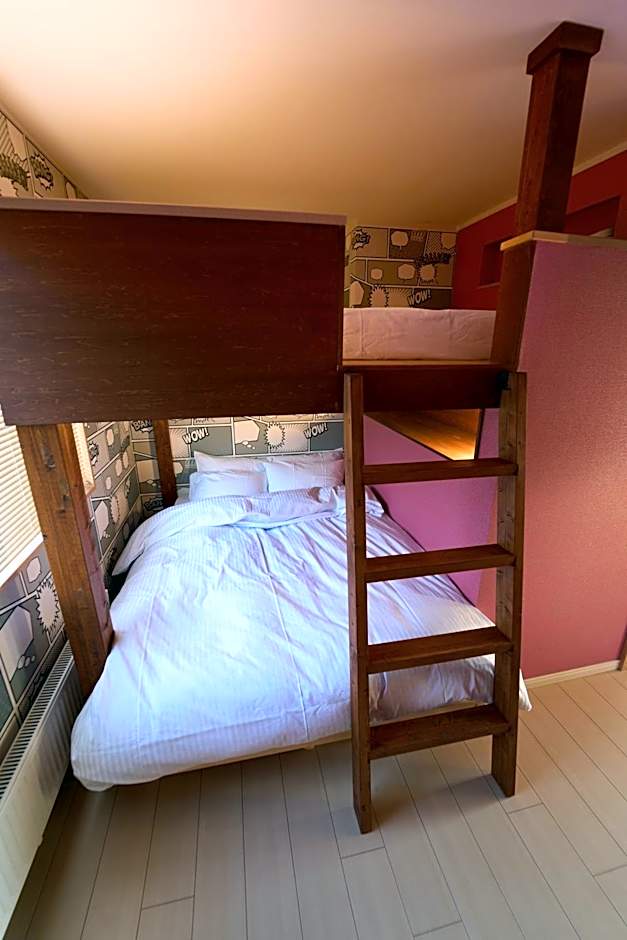 The Lobs 2, Rusutsu, Yotei view, 8 mins to Rusutsu