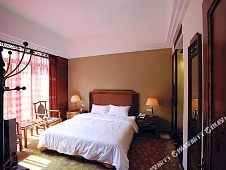 Jixiang Tiankeshe Hotel