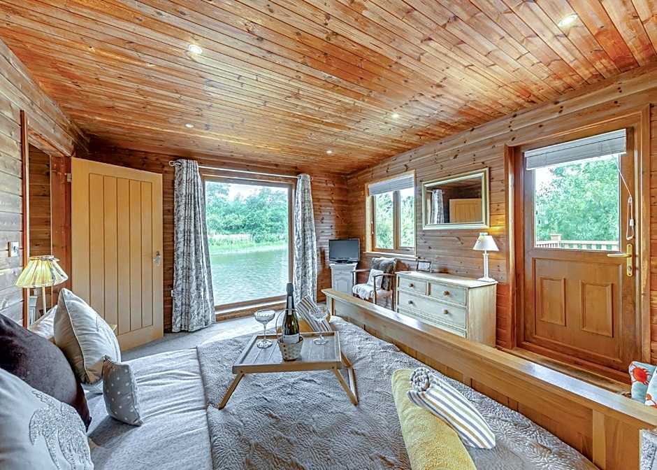 Anglesey Lakeside Lodges