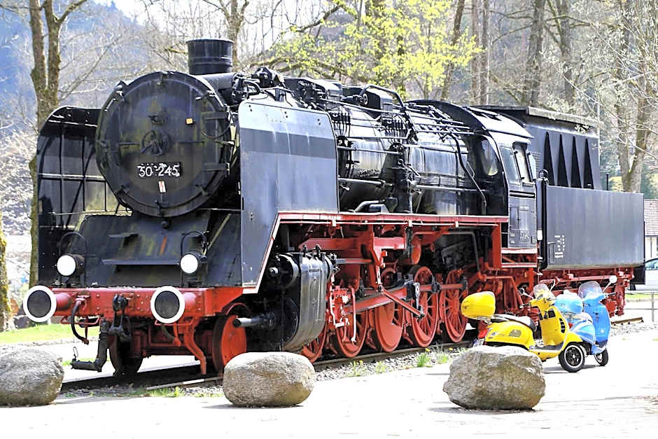 Hotel Café Adler 24h self check in