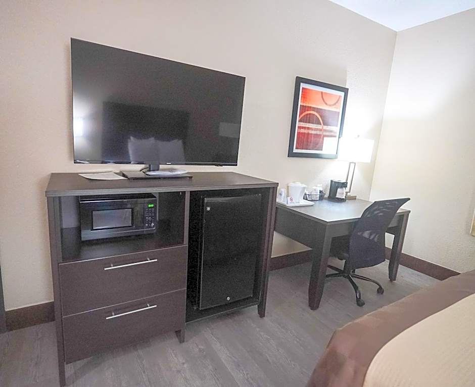 Best Western Teal Lake Inn