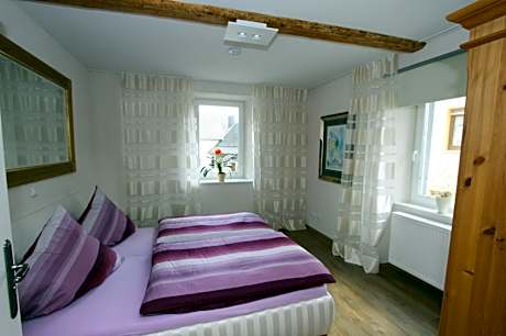 Apartment (2 Adults)