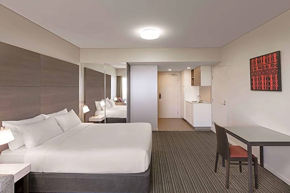 Adina Apartment Hotel Darwin Waterfront