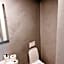 PJ Hotel Cerklje - 5min to Airport - Free Parking