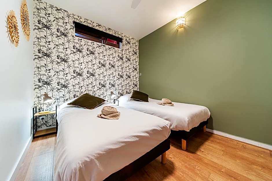 Les Baroudeurs Hostel